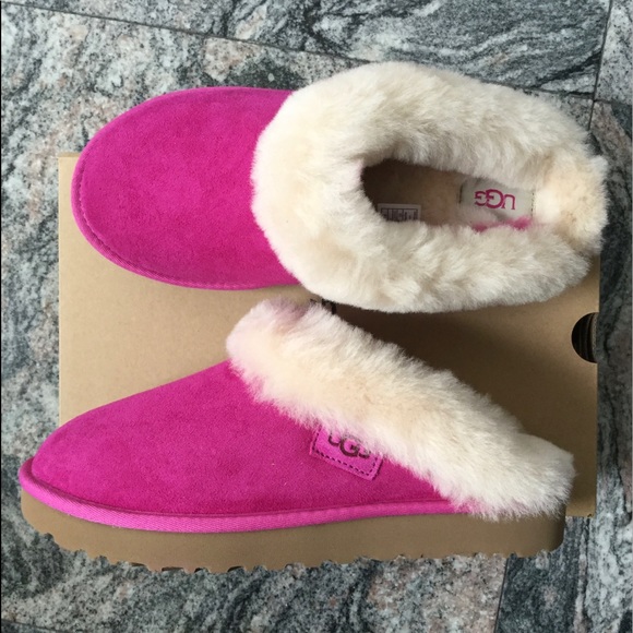 fuschia ugg slippers